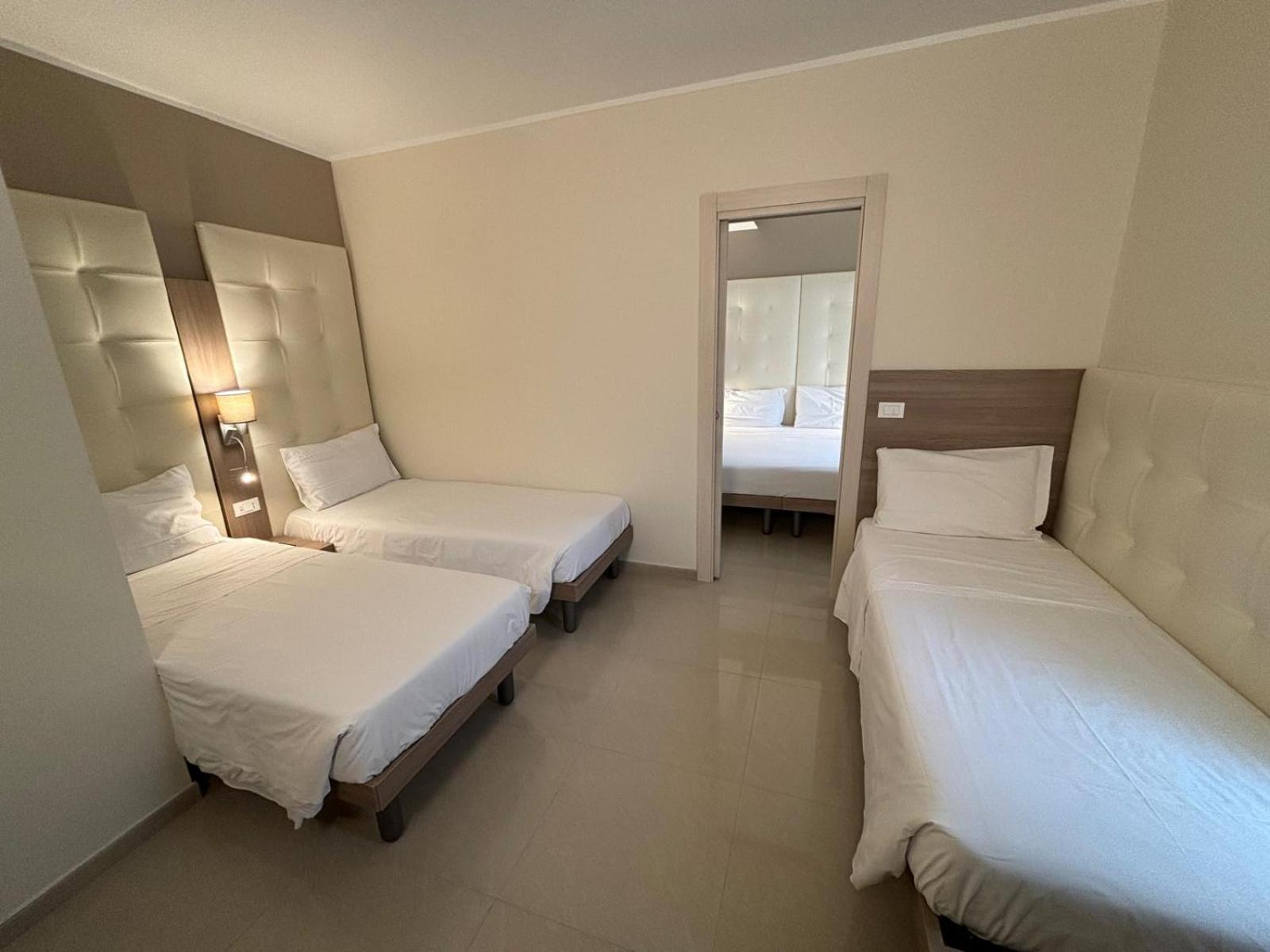 Hotel Boccascena Генуя Экстерьер фото